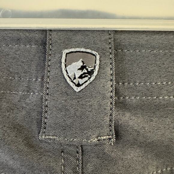 NWT Kuhl Women Trekr Short 11” Inseam Charcoal Gray Size 16 Gorpcore Outdoors - Picture 6 of 7